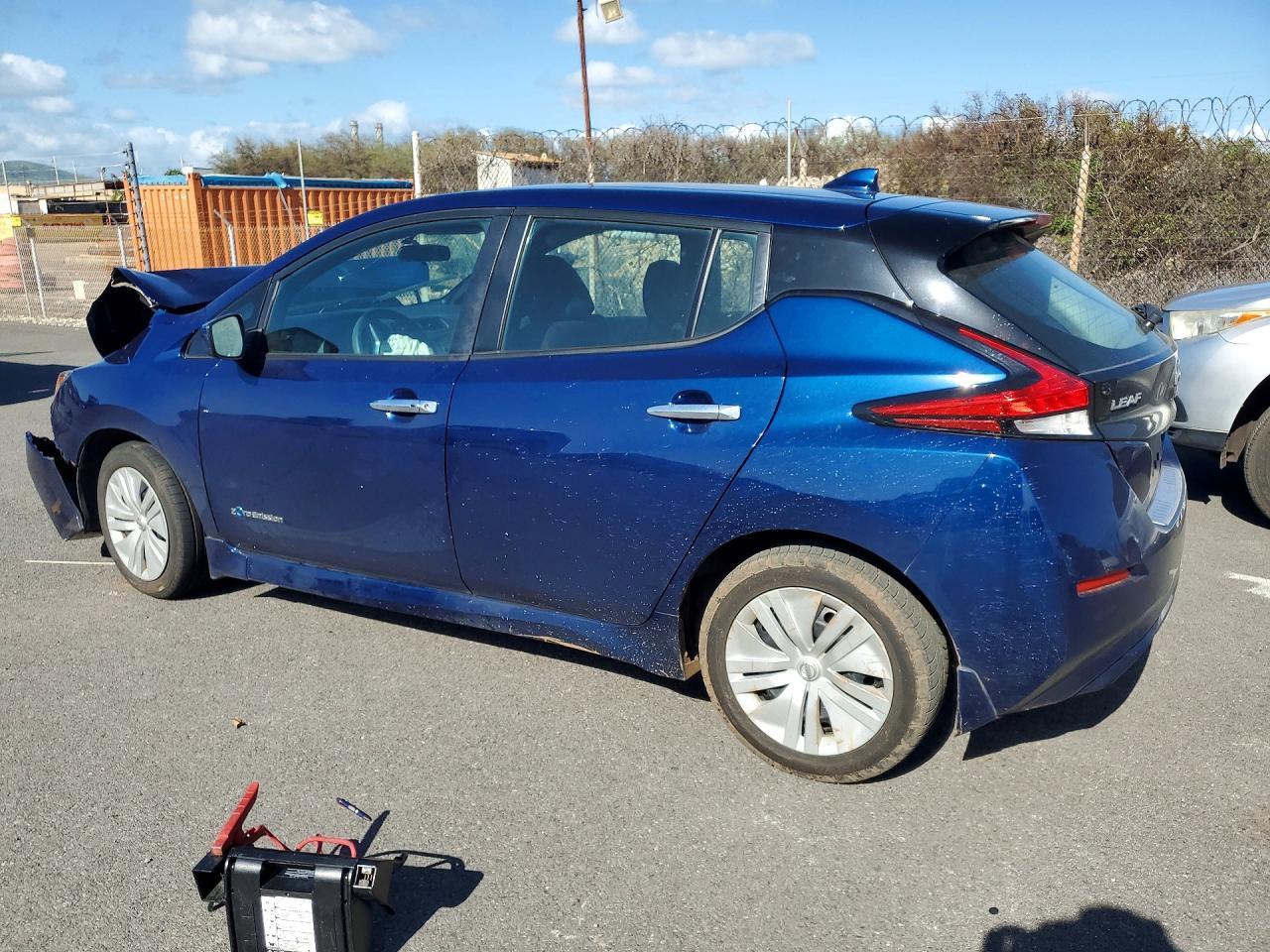 2019 Nissan Leaf S - Фото 2