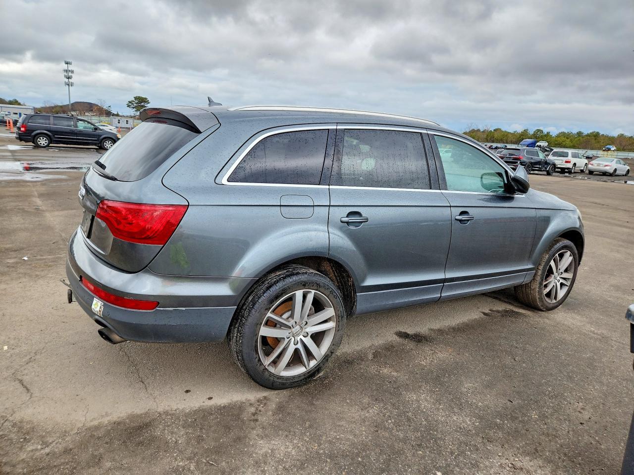 2013 Audi Q7 Premium Plus - Фото 3