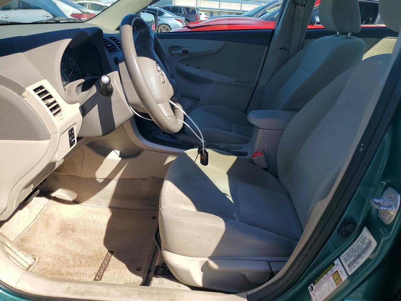 2009 Toyota Corolla Le - Фото 7