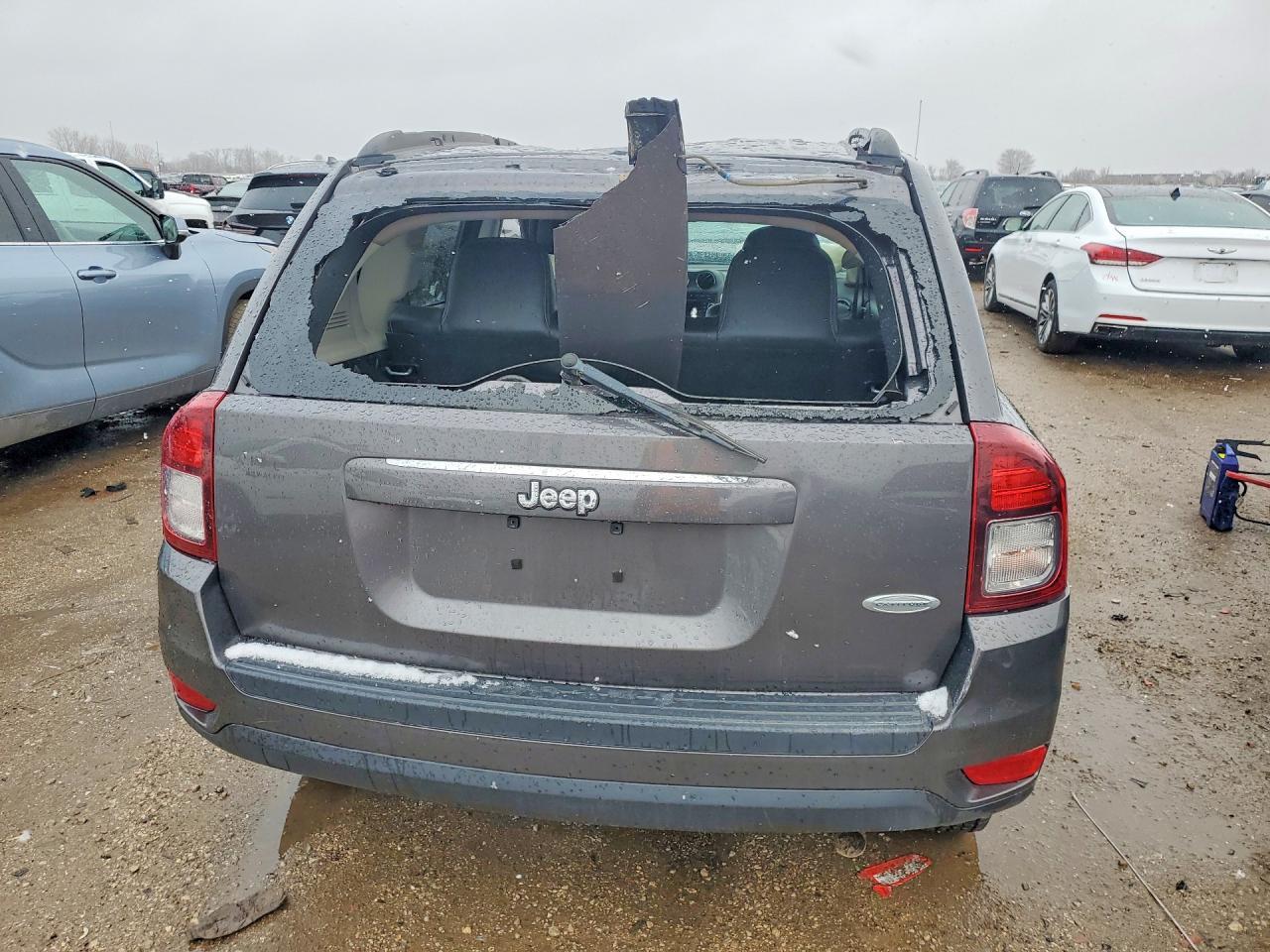 2017 Jeep Compass Latitude - Фото 6