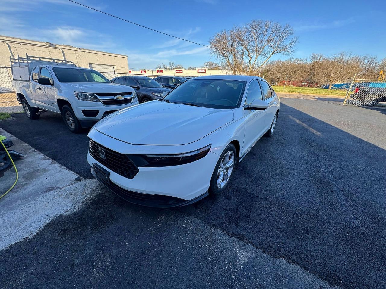 2025 Honda Accord Lx - Фото 2