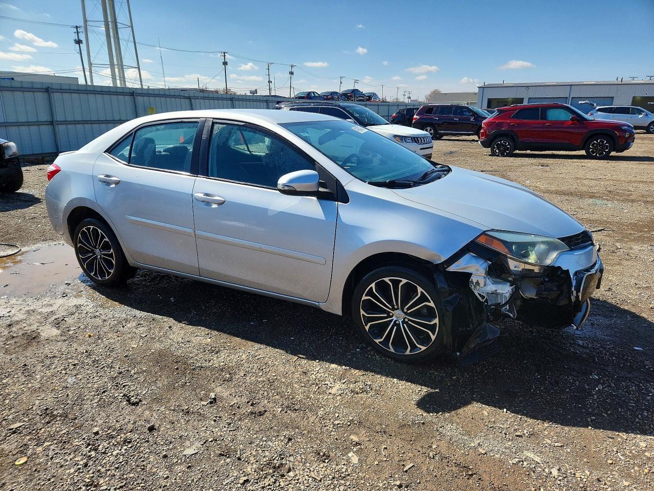 2015 Toyota Corolla S Plus - Фото 4