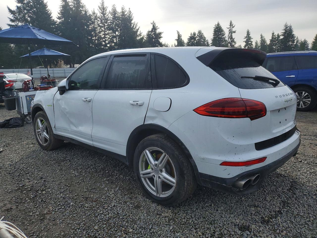 2016 Porsche Cayenne Se Hybrid - Фото 2