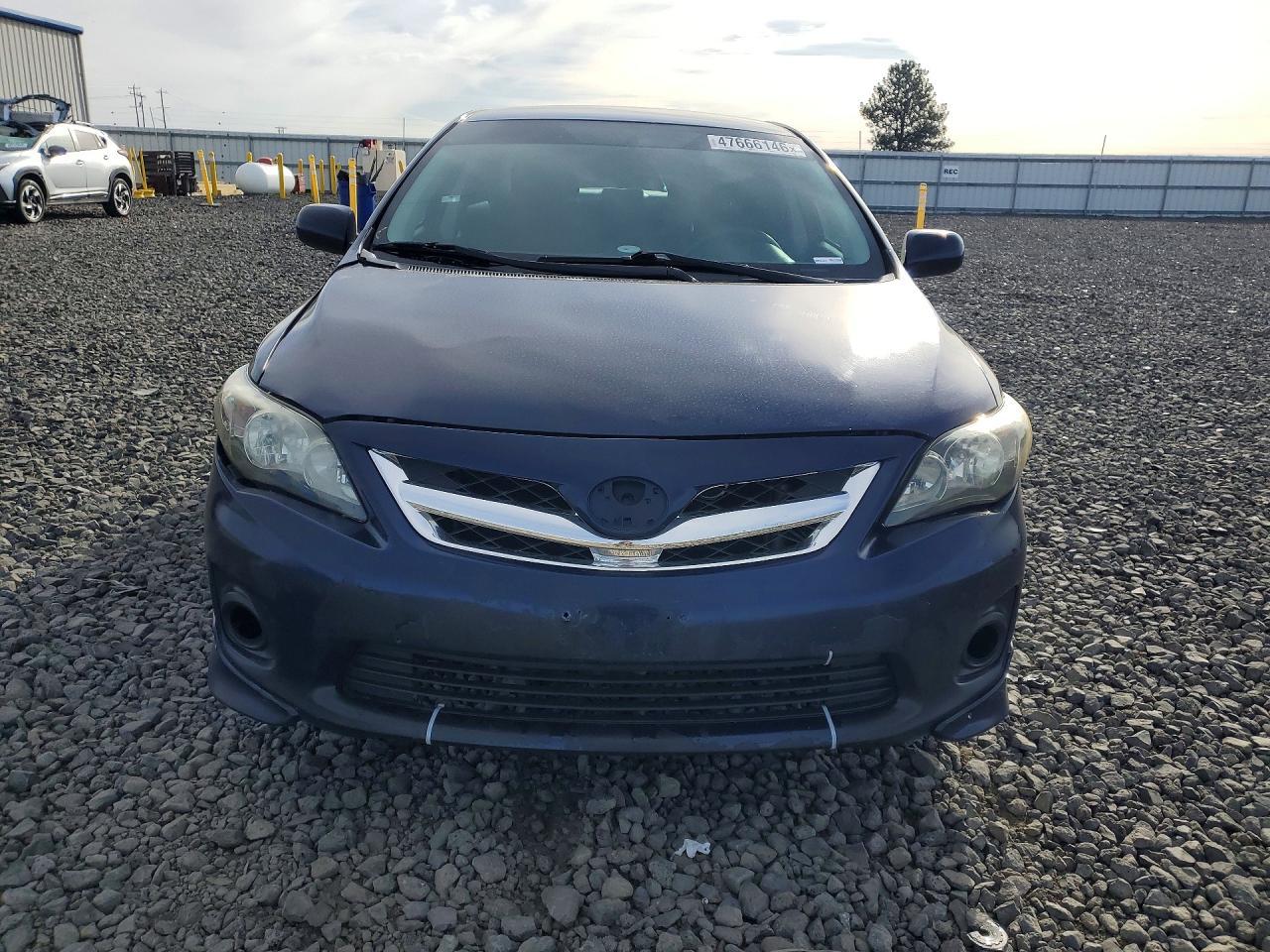 2012 Toyota Corolla L - Image 5