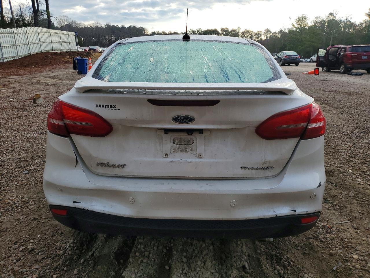 2018 Ford Focus Titanium - Фото 6