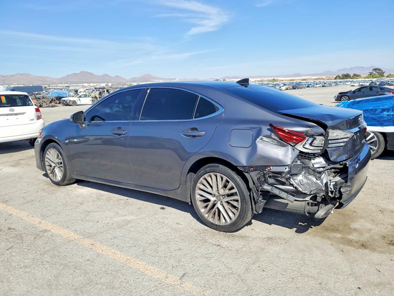 2018 Lexus Es 350 Base - Фото 2