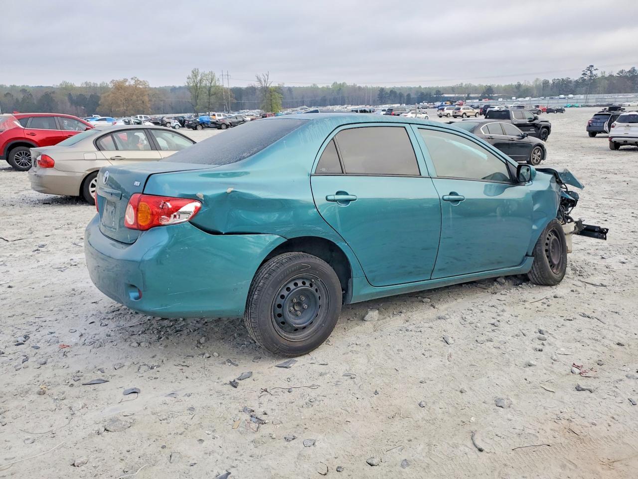 2010 Toyota Corolla Le - Image 3
