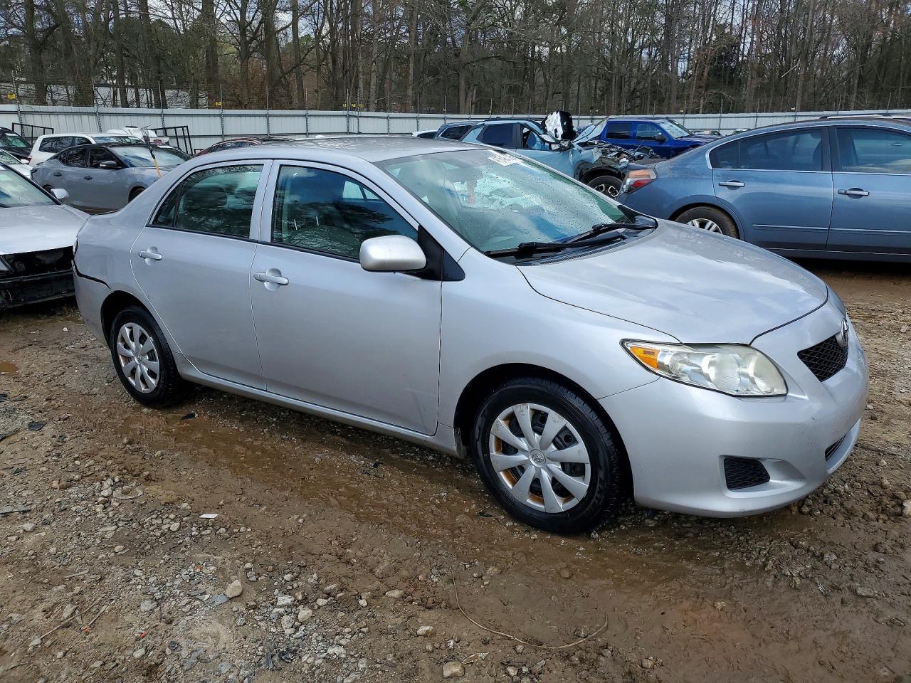 2010 Toyota Corolla Le - Image 4