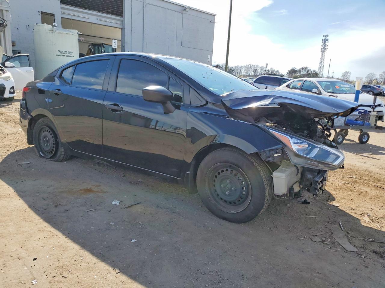 2021 Nissan Versa S - Фото 4