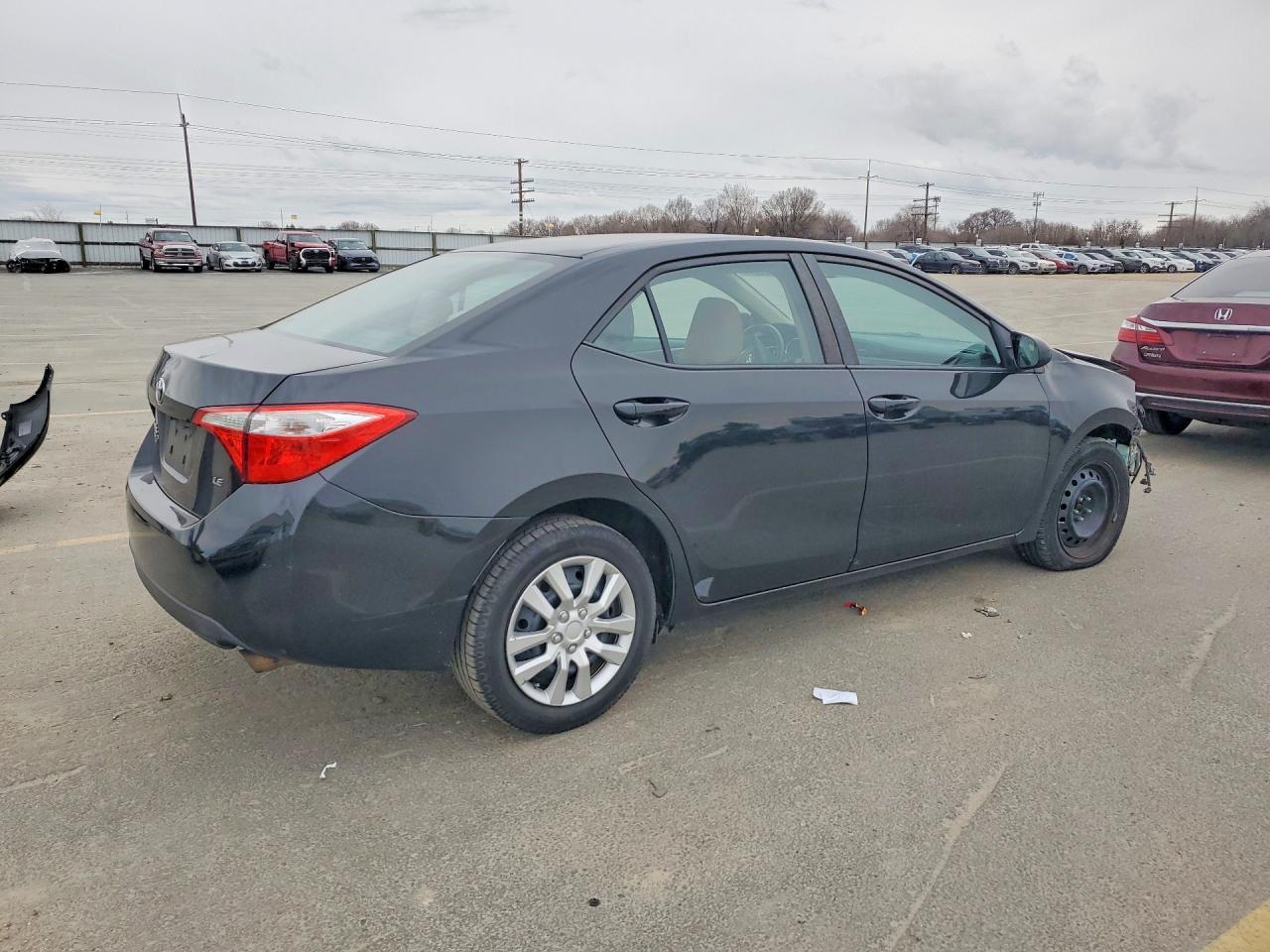 2014 Toyota Corolla - Фото 3