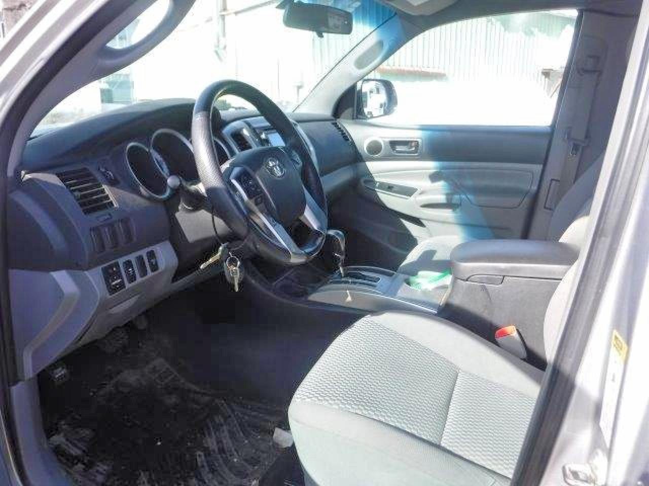 2015 Toyota Tacoma Base - Image 7