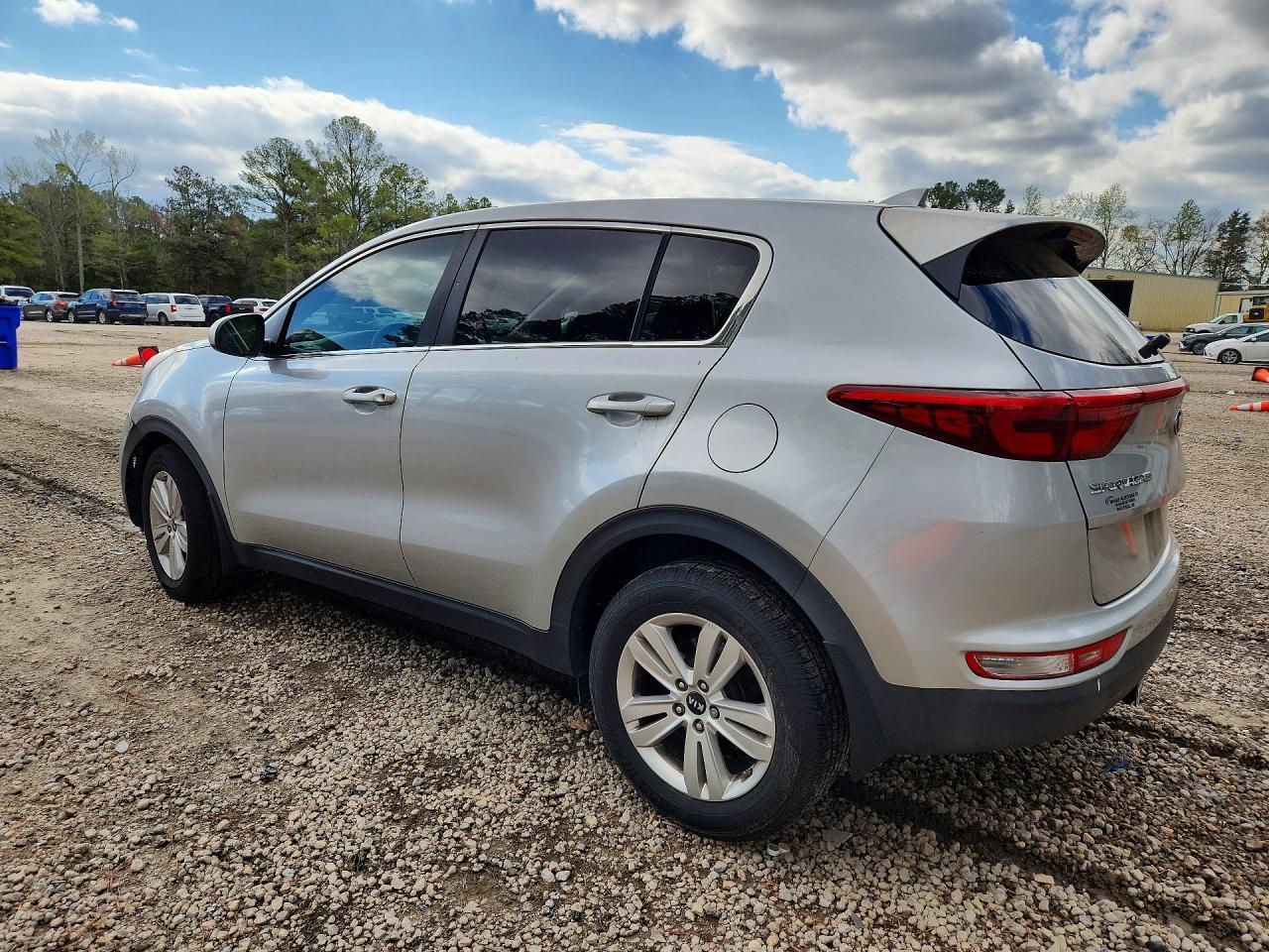 2019 Kia Sportage Lx - Image 2