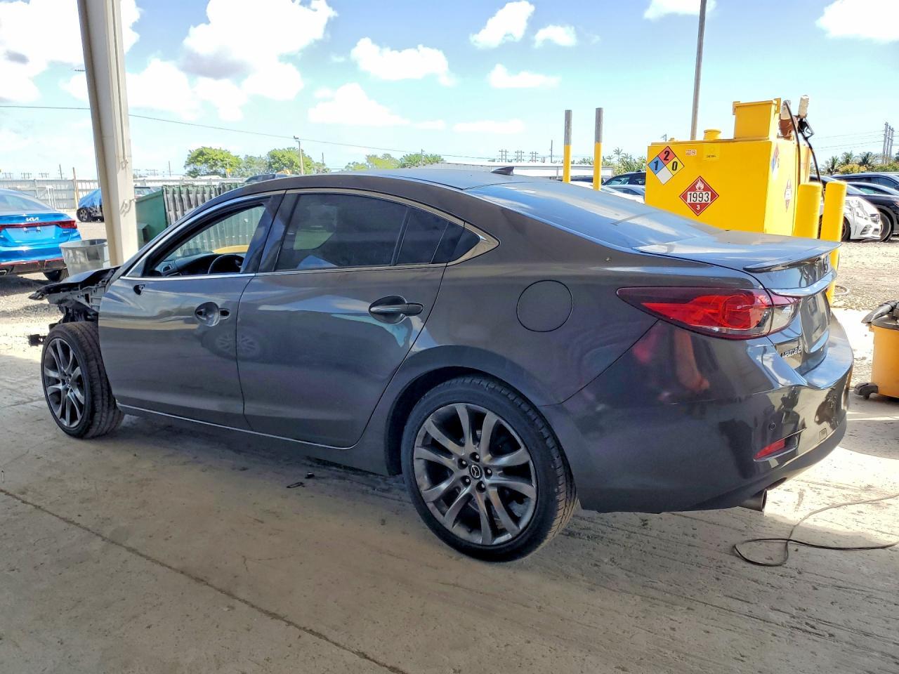 2016 Mazda 6 Grand Touring - Image 2