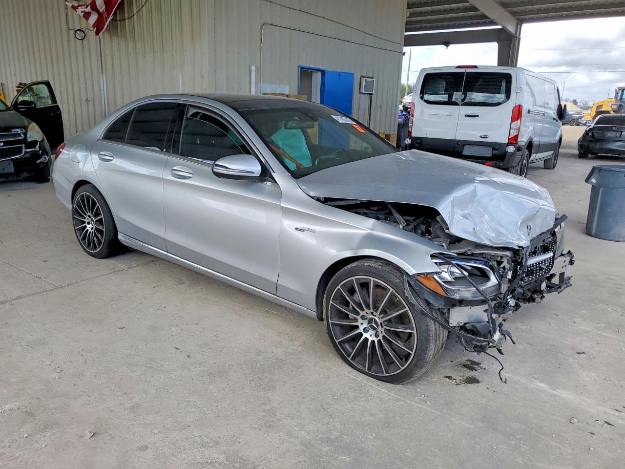 2018 Mercedes-Benz C 300 - Фото 4