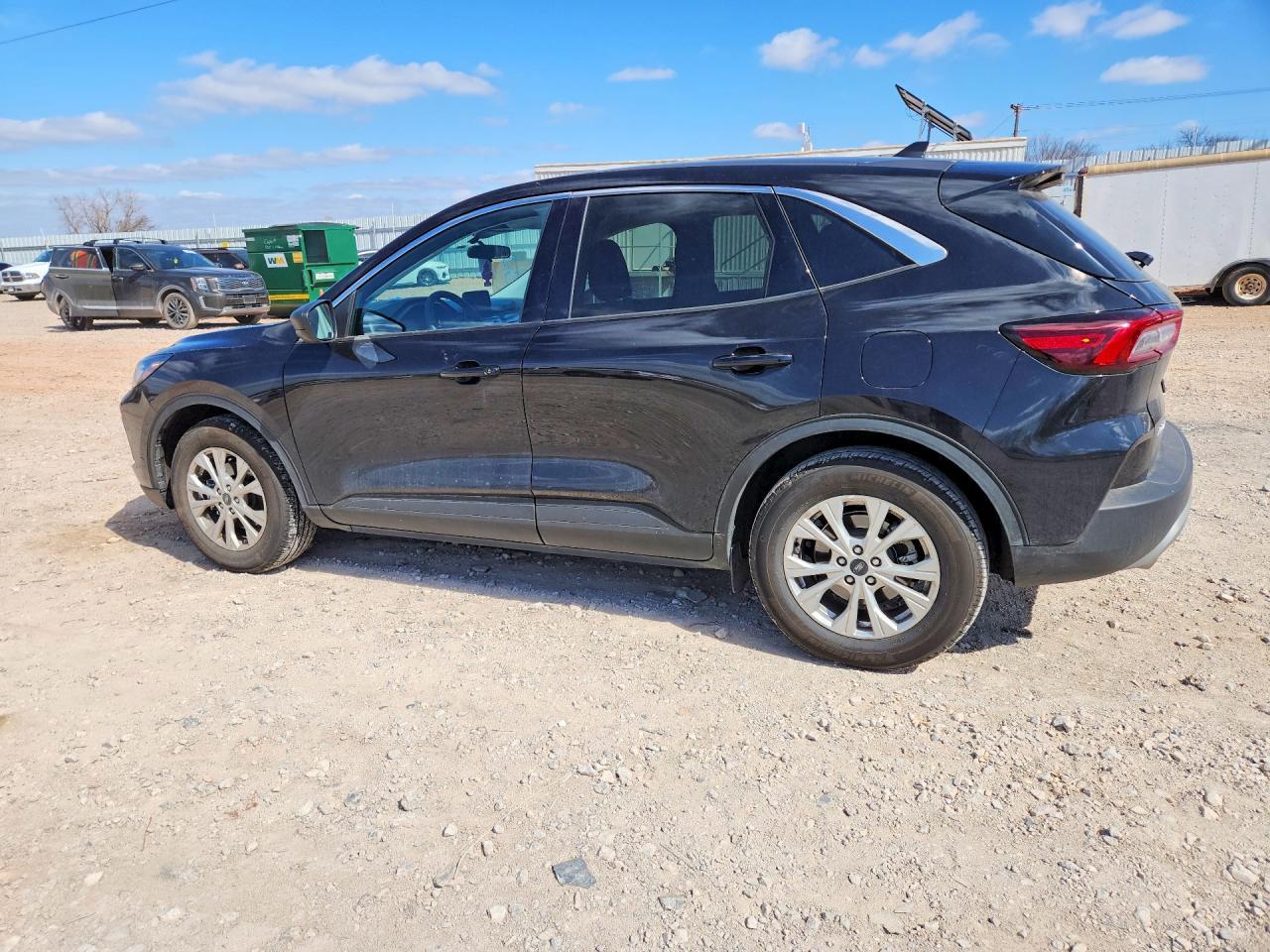 2024 Ford Escape - Image 2