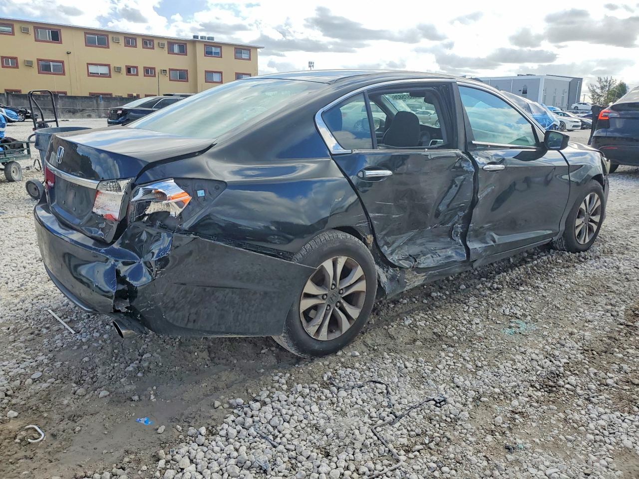 2013 Honda Accord Lx - Фото 3