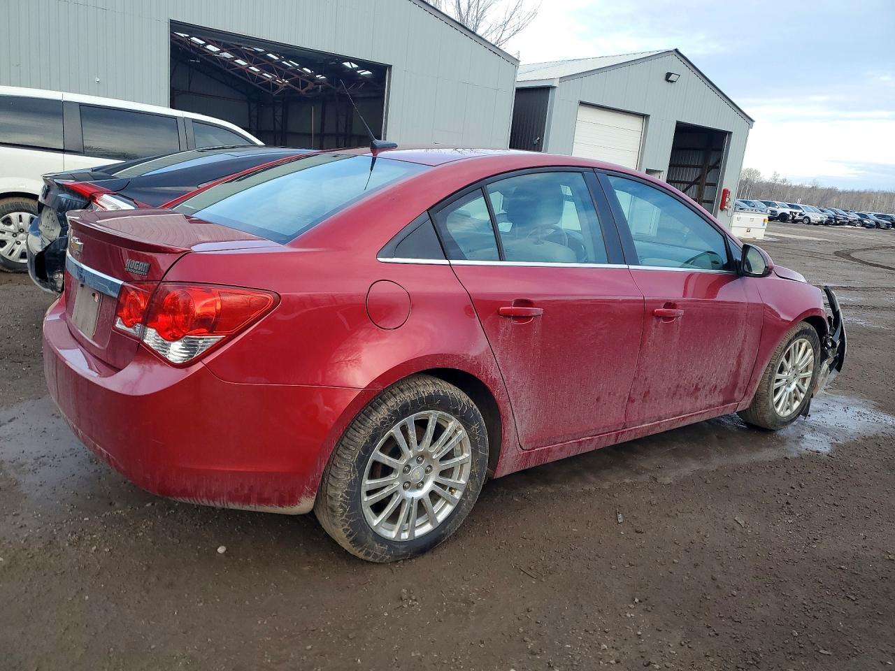 2013 Chevrolet Cruze Eco - Фото 3