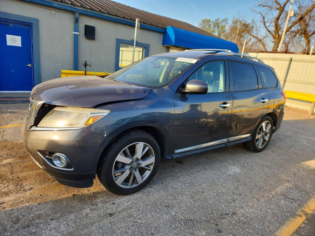 2014 Nissan Pathfinder Sl