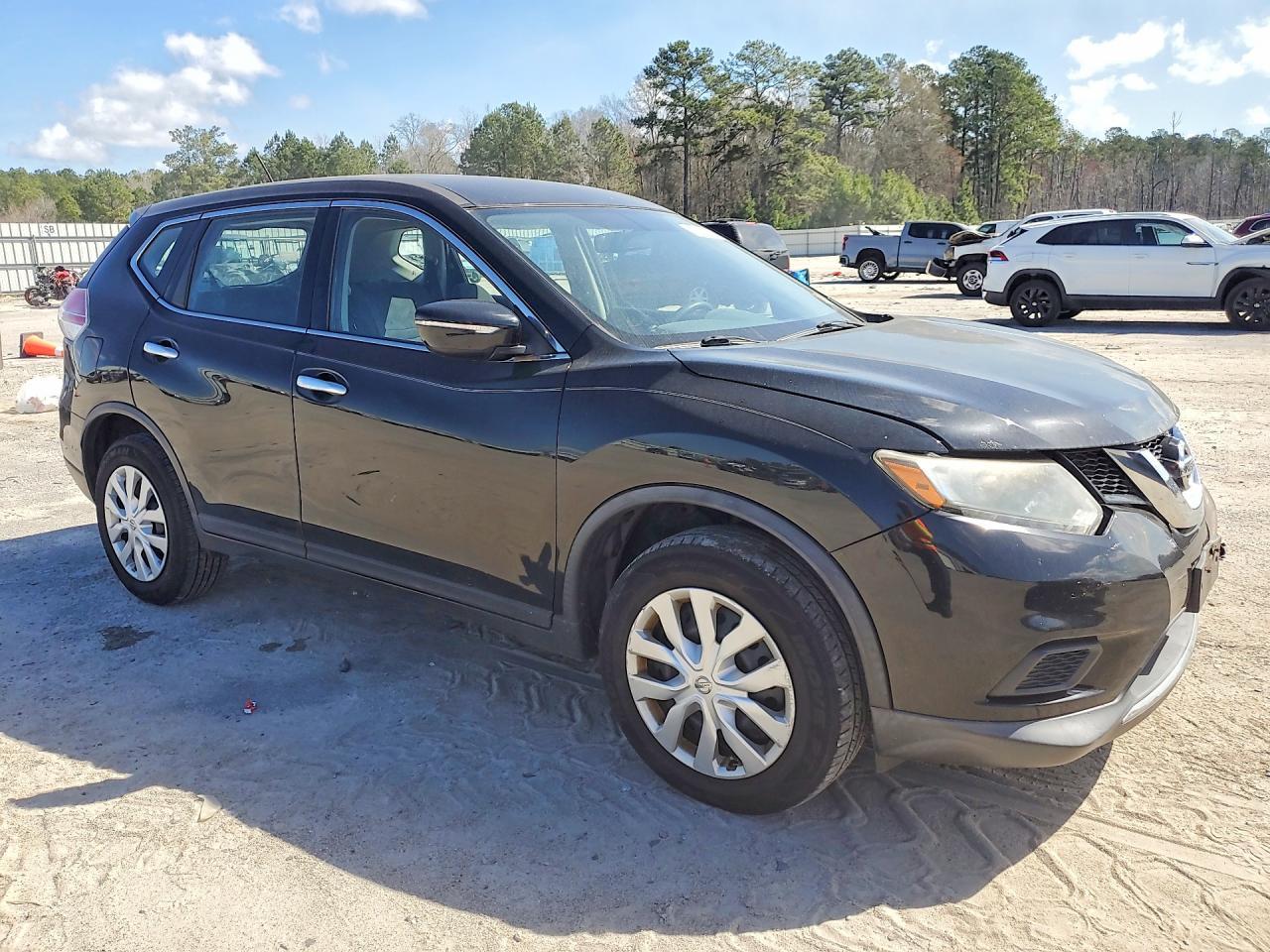 2015 Nissan Rogue S - Фото 4