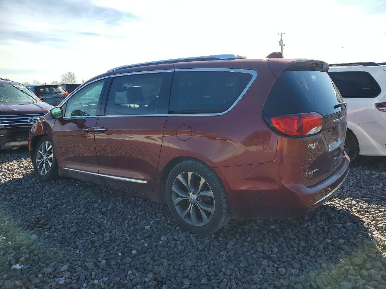 2017 Chrysler Pacifica Limited - Фото 2