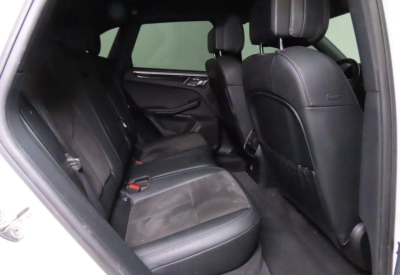 2019 Porsche Macan - Image 6