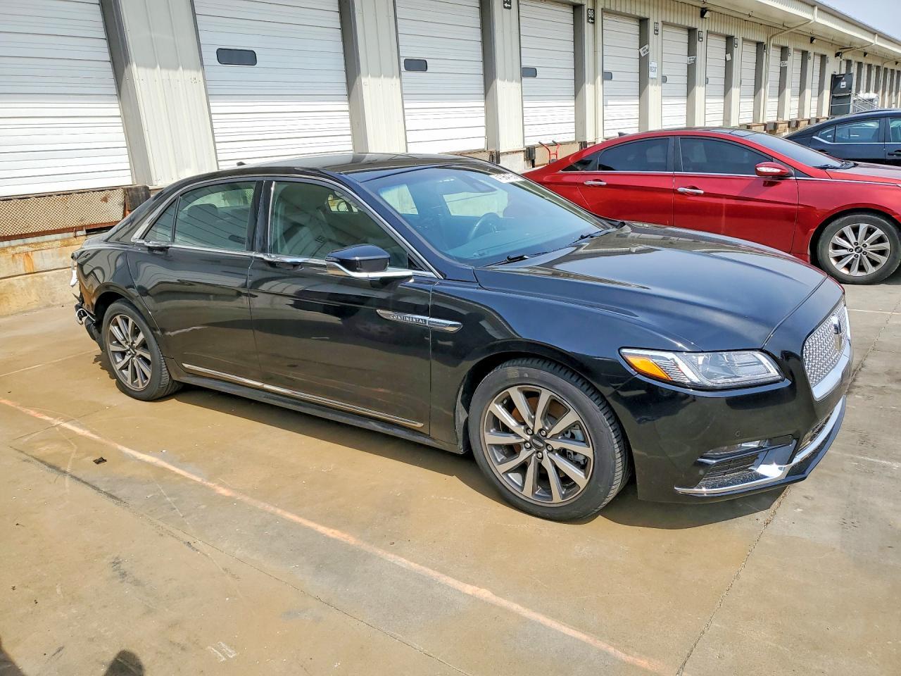 2020 Lincoln Continental - Фото 4