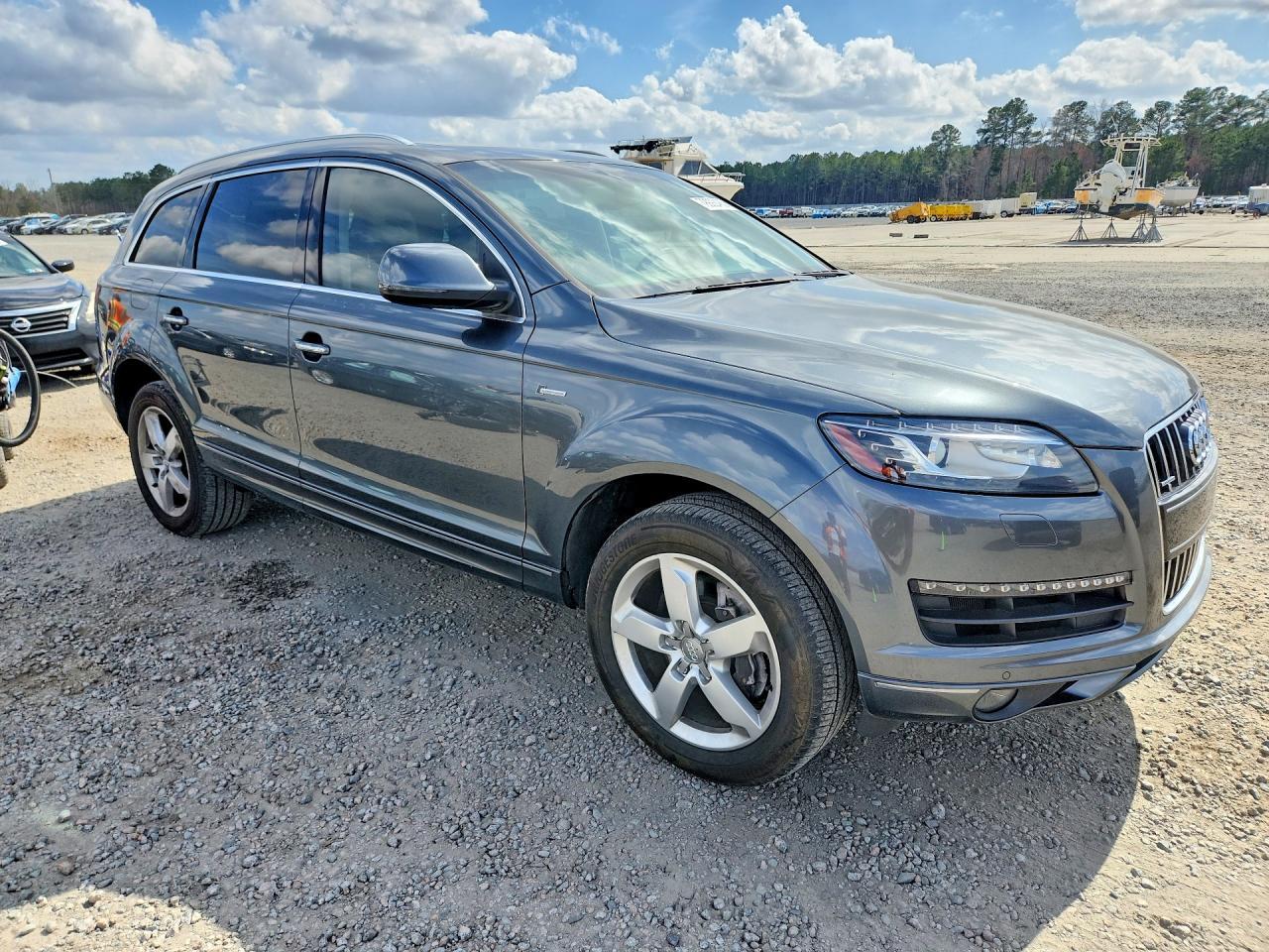 2015 Audi Q7 Premium Plus - Фото 4
