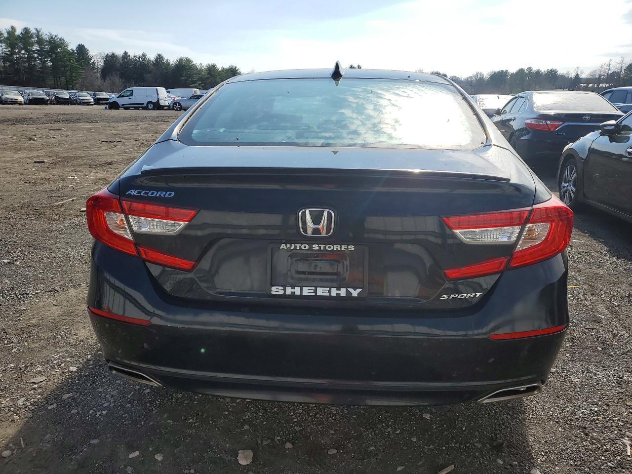 2020 Honda Accord Sport - Image 6