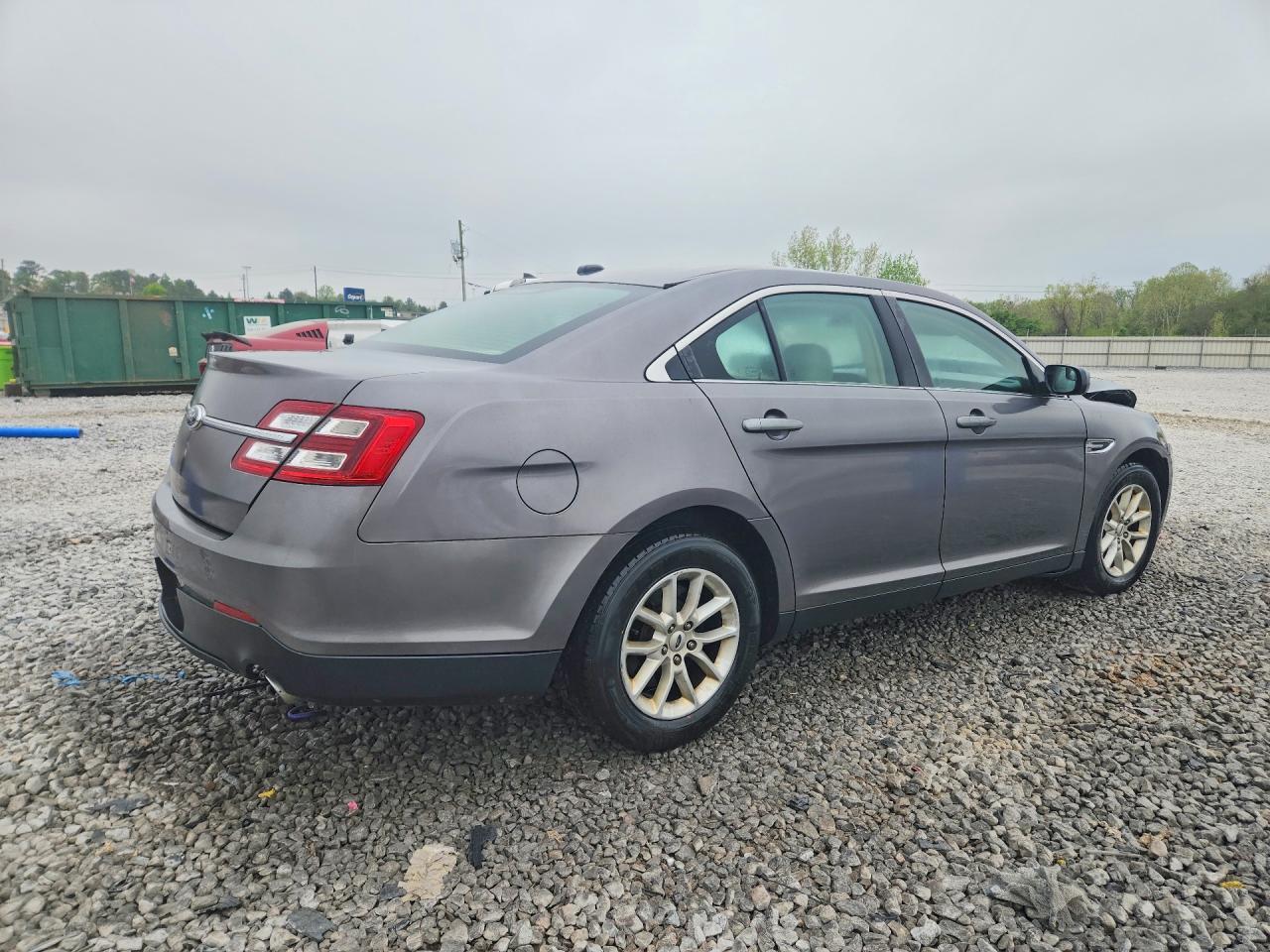 2014 Ford Taurus Se - Image 3