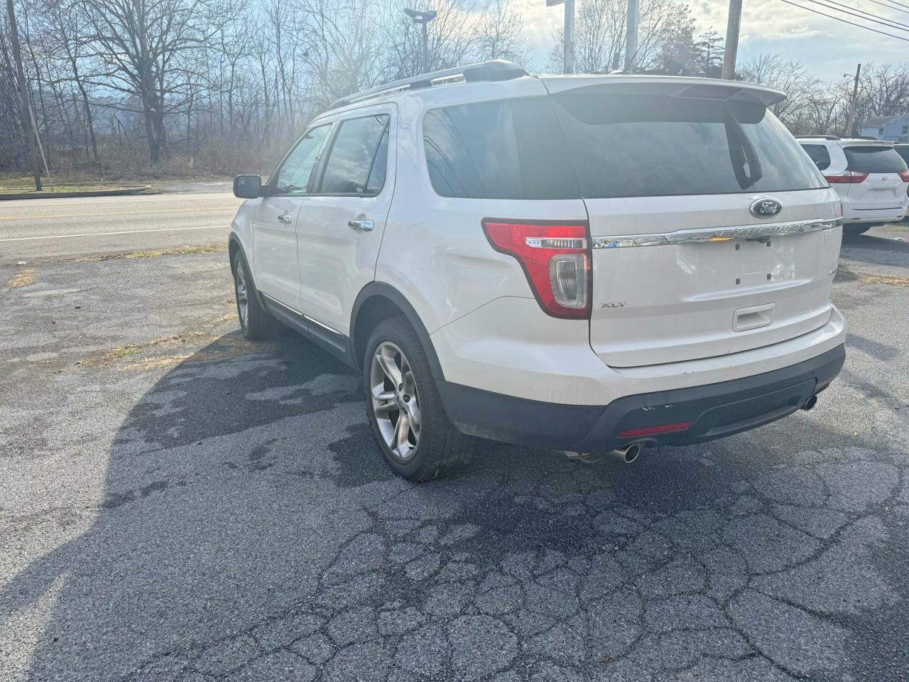 2014 Ford Explorer Xlt - Фото 3