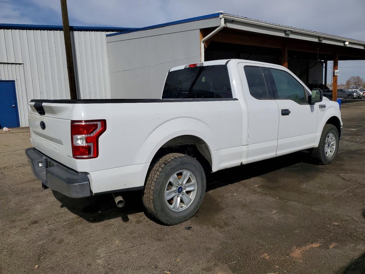 2018 Ford F150 Super Cab - Image 3