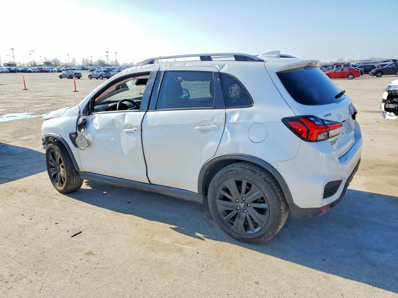 2021 Mitsubishi Outlander Sport Es - Image 2