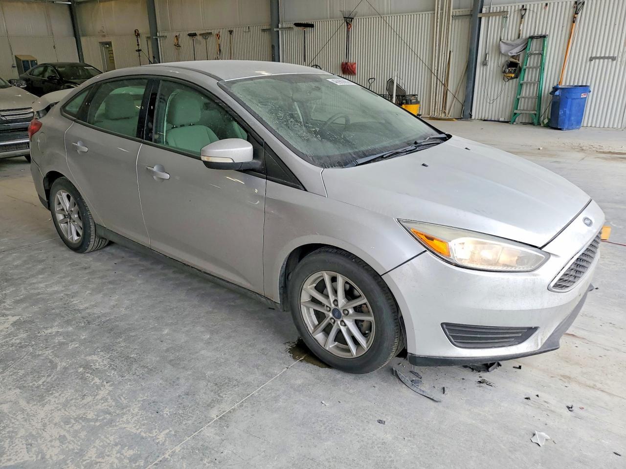 2015 Ford Focus Se - Image 4