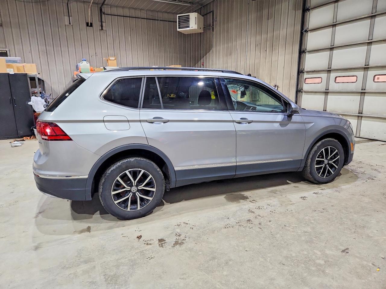2021 Volkswagen Tiguan Se - Фото 3