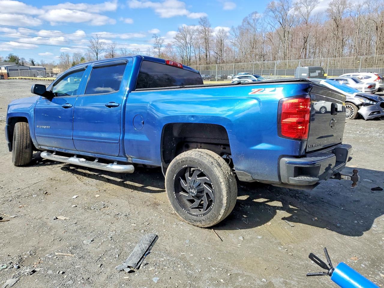 2017 Chevrolet Silverado K1500 Lt - Фото 2