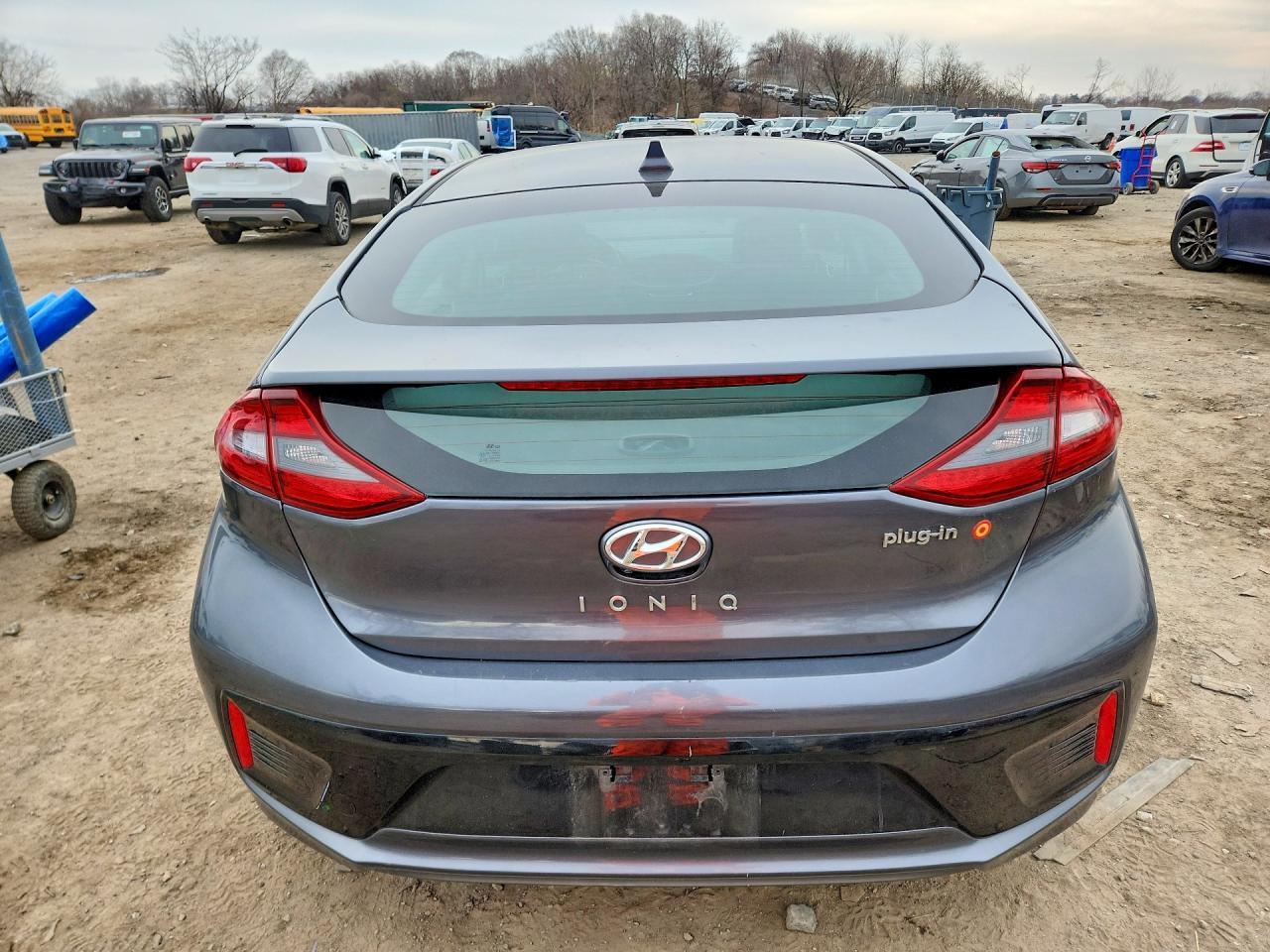 2019 Hyundai Ioniq Plug-In Hybrid Base - Image 6