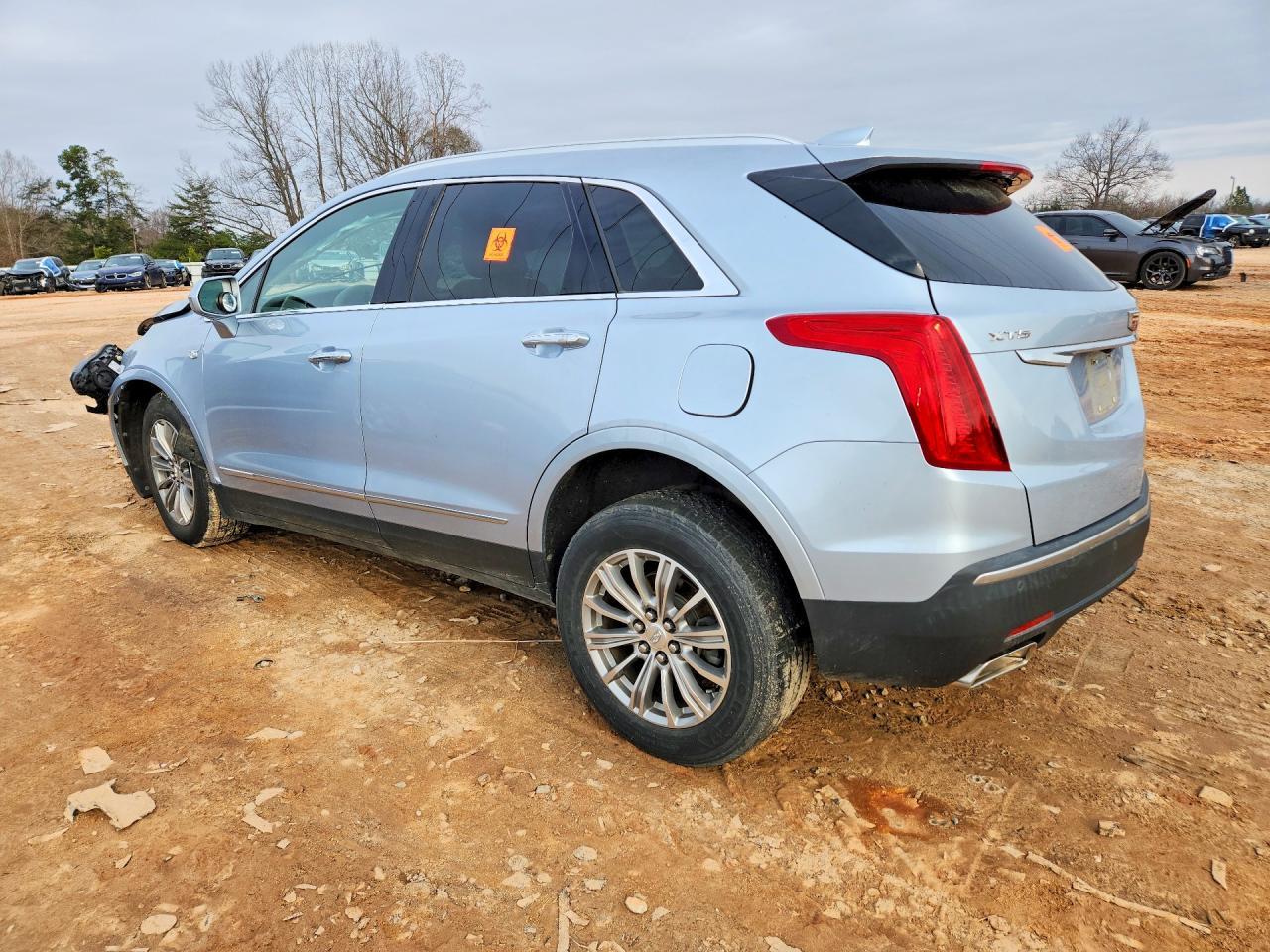 2017 Cadillac Xt5 Luxury - Фото 2