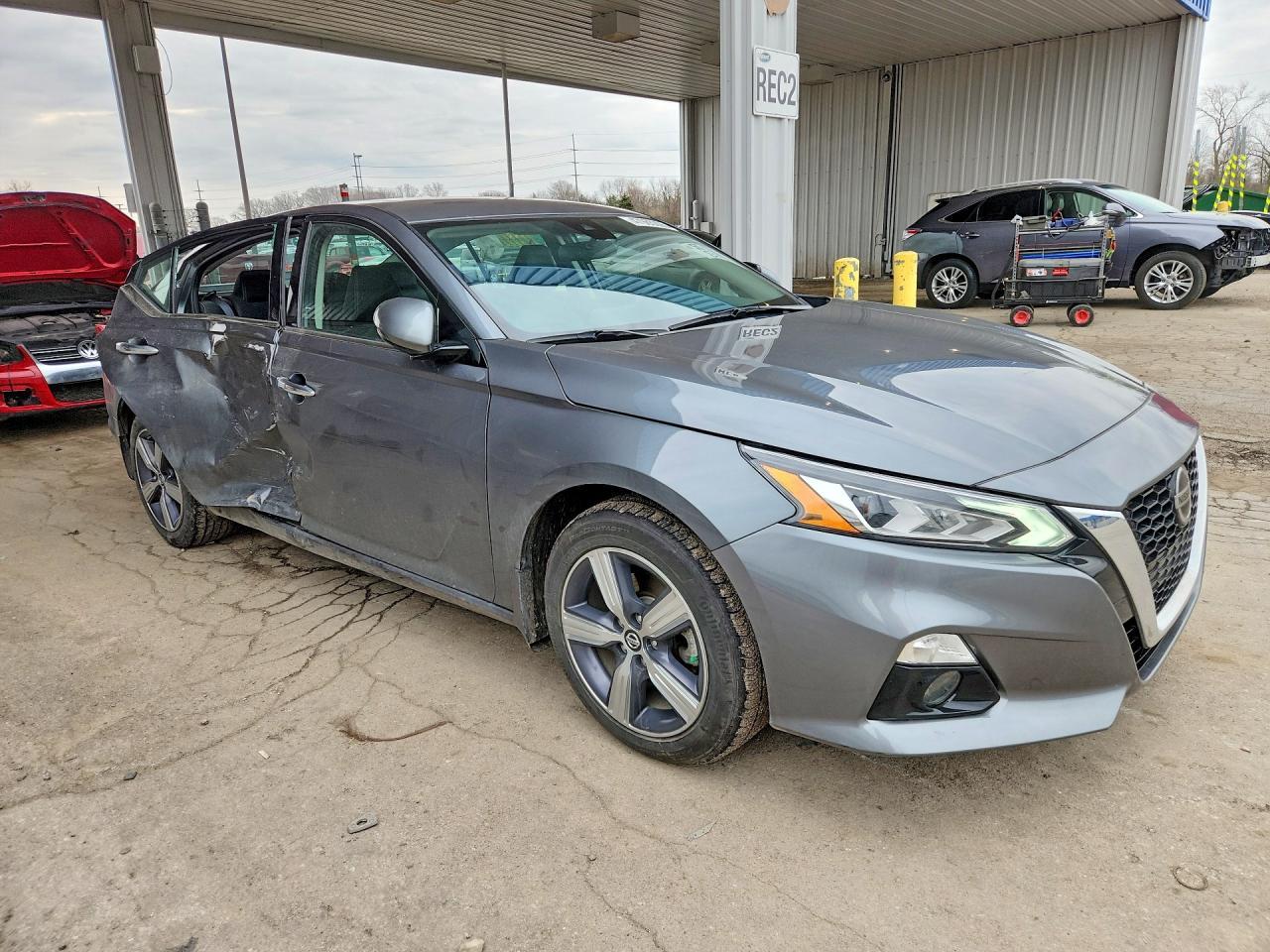 2021 Nissan Altima 2.5 Sl - Image 4