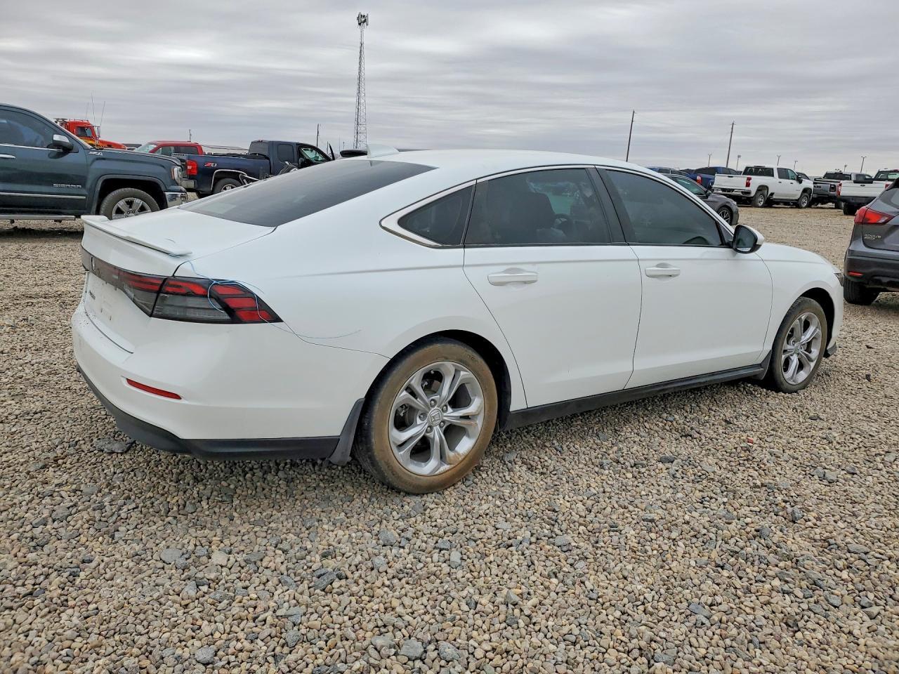 2023 Honda Accord Lx - Фото 3