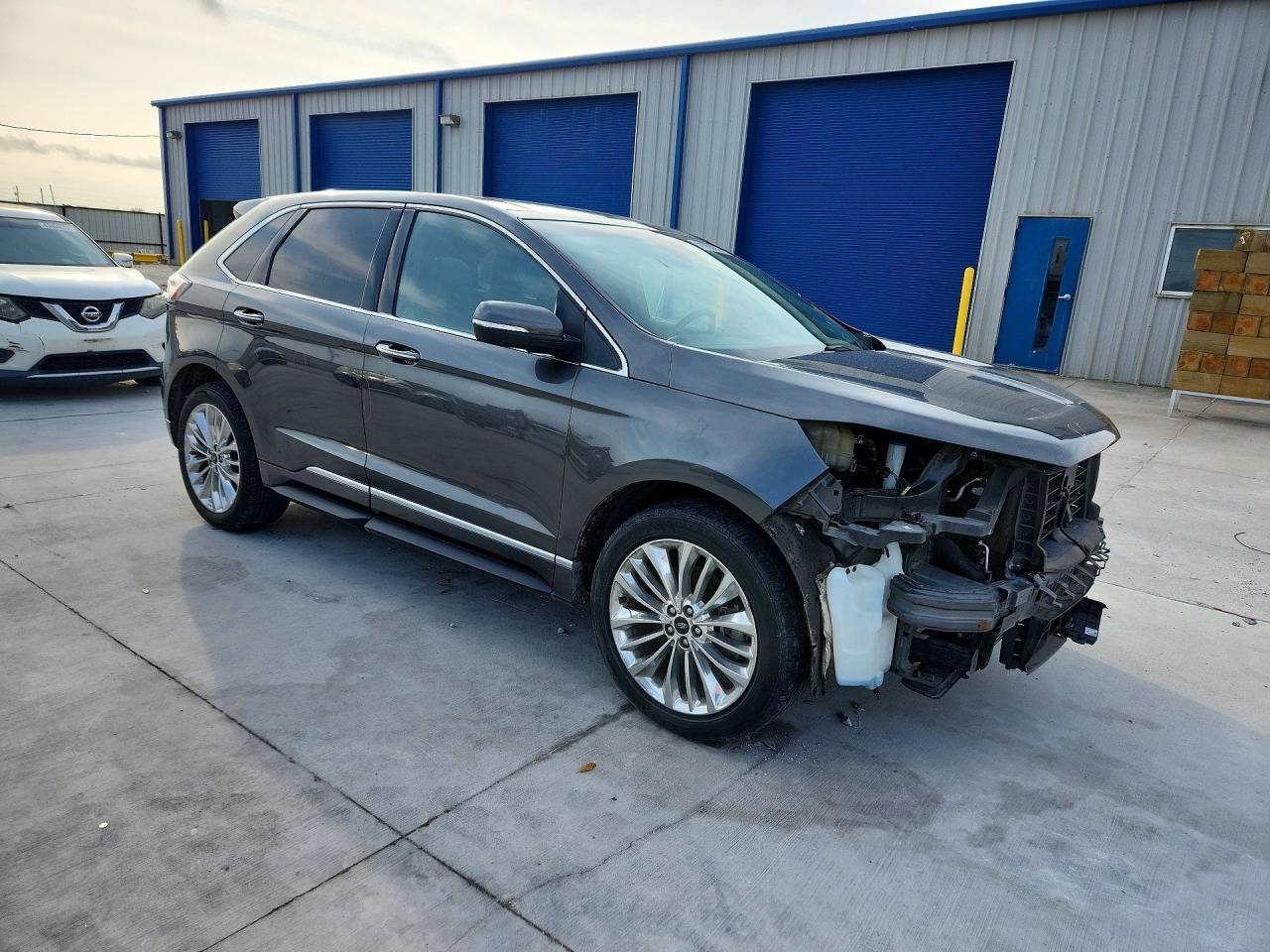 2020 Ford Edge Titanium - Фото 4