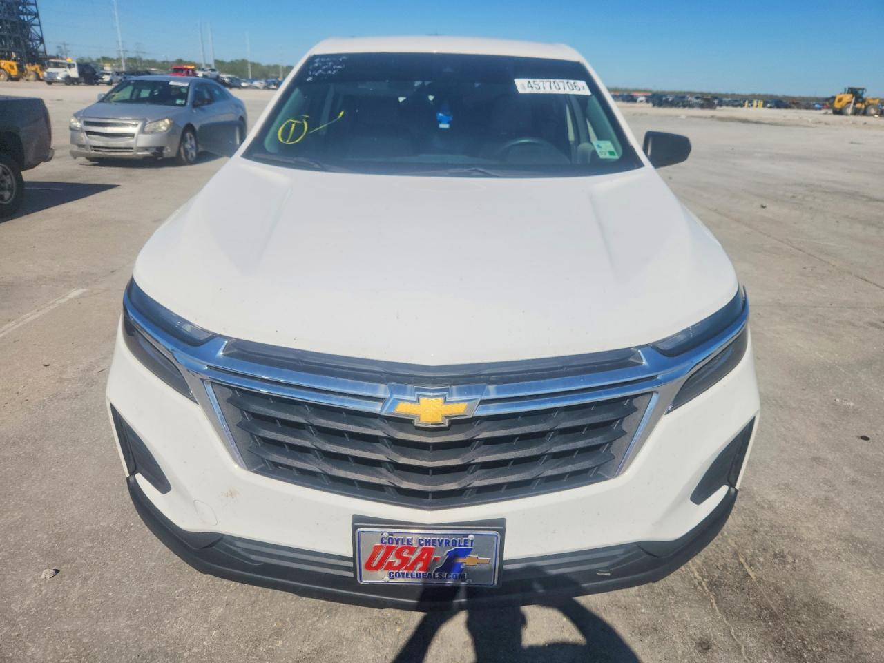 2024 Chevrolet Equinox Ls - Image 5