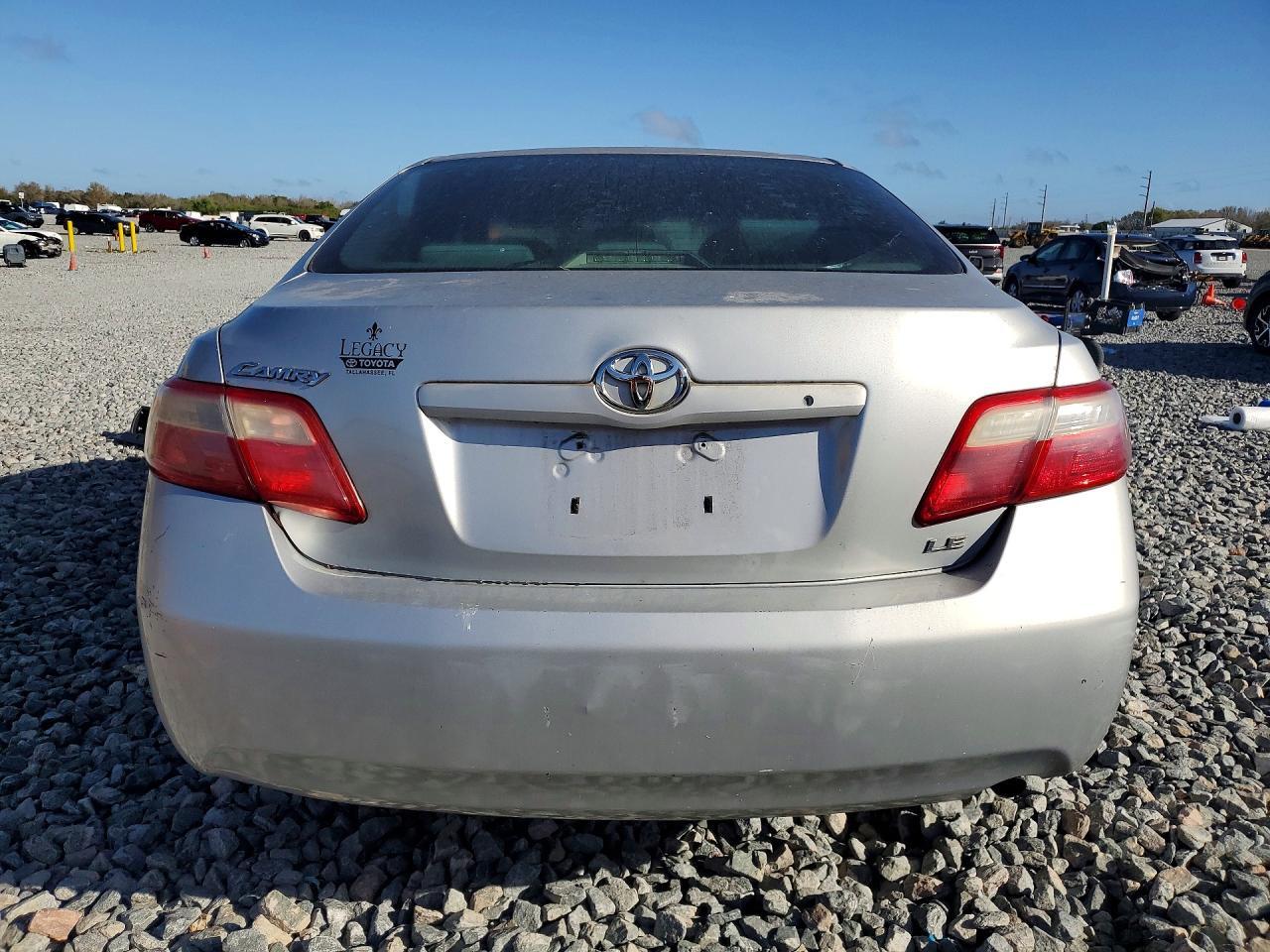 2007 Toyota Camry Le - Фото 6