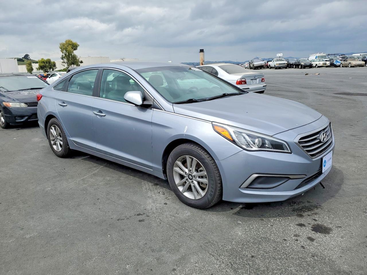 2016 Hyundai Sonata Se - Фото 4