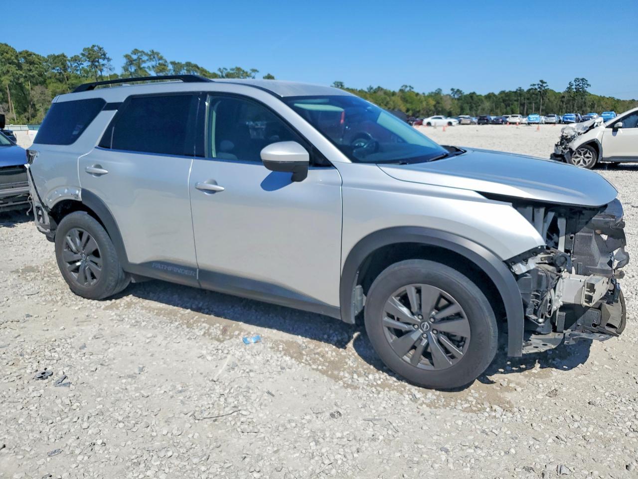 2023 Nissan Pathfinder Sv - Фото 4
