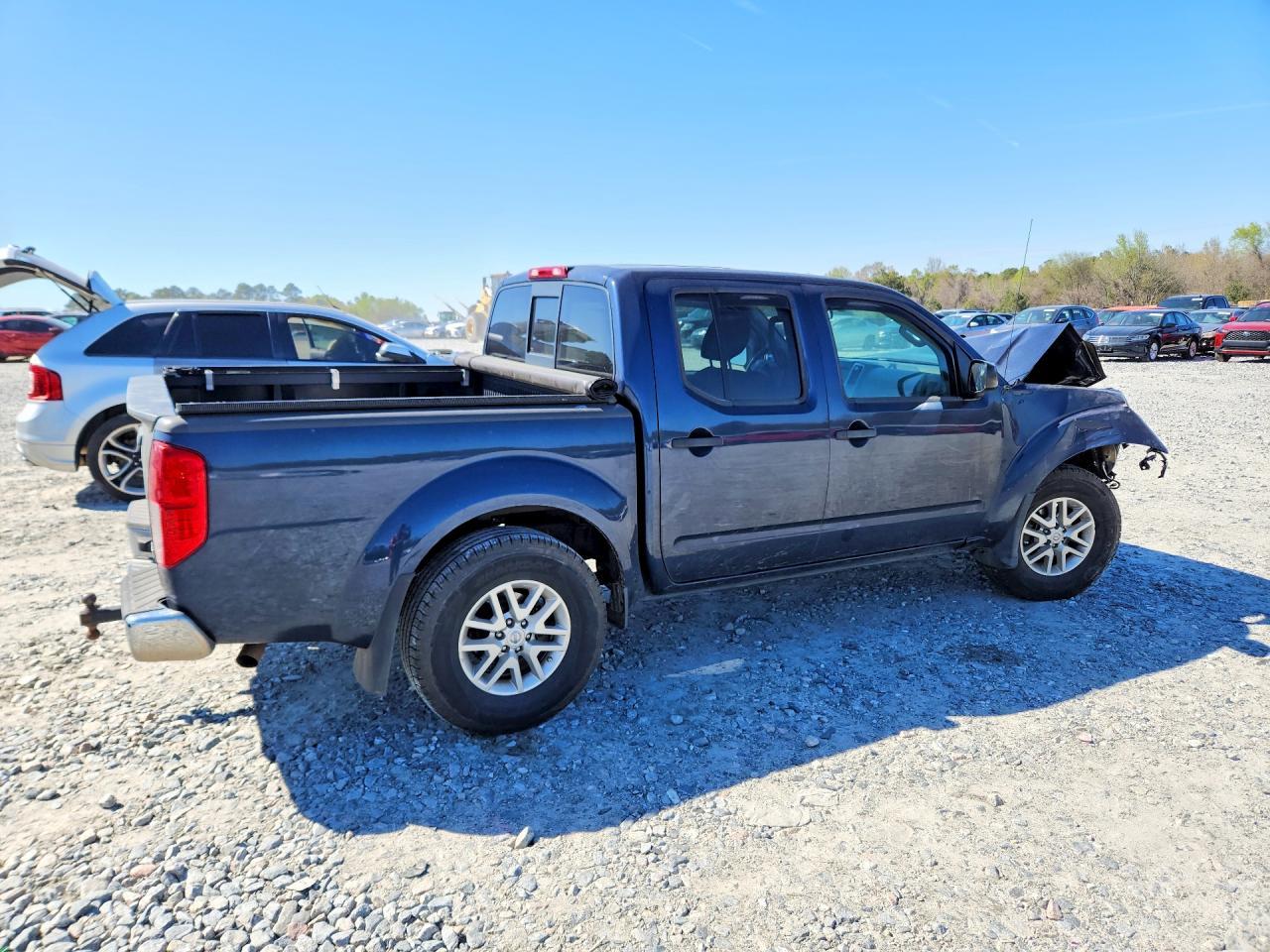 2019 Nissan Frontier Sv - Image 3
