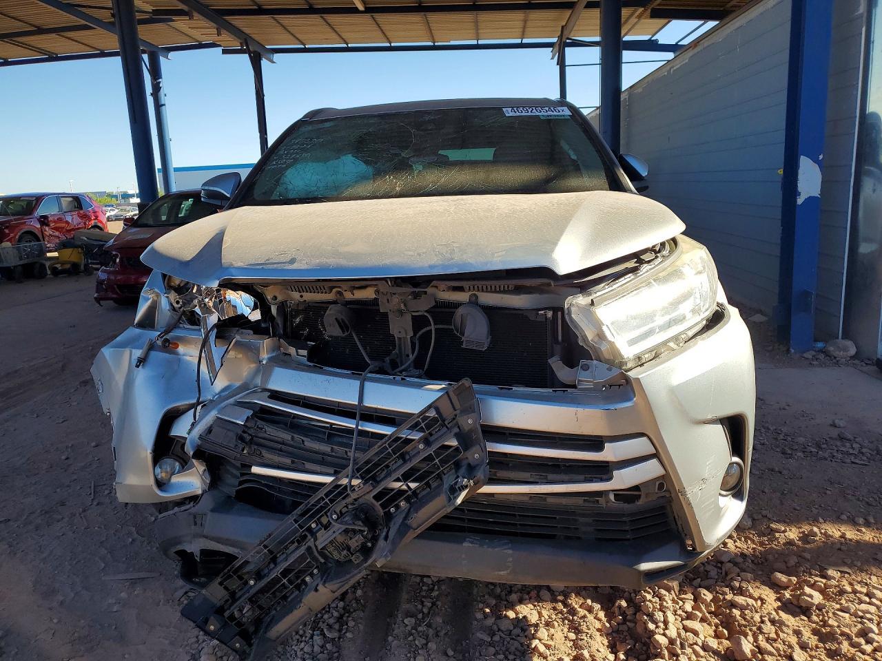 2018 Toyota Highlander Xle - Фото 5