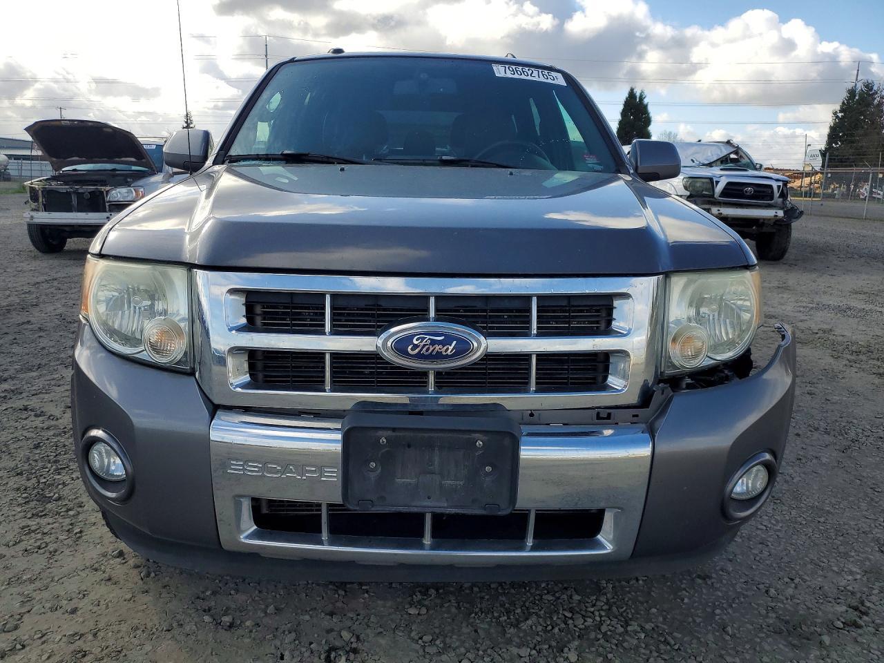 2012 Ford Escape Limited - Image 5