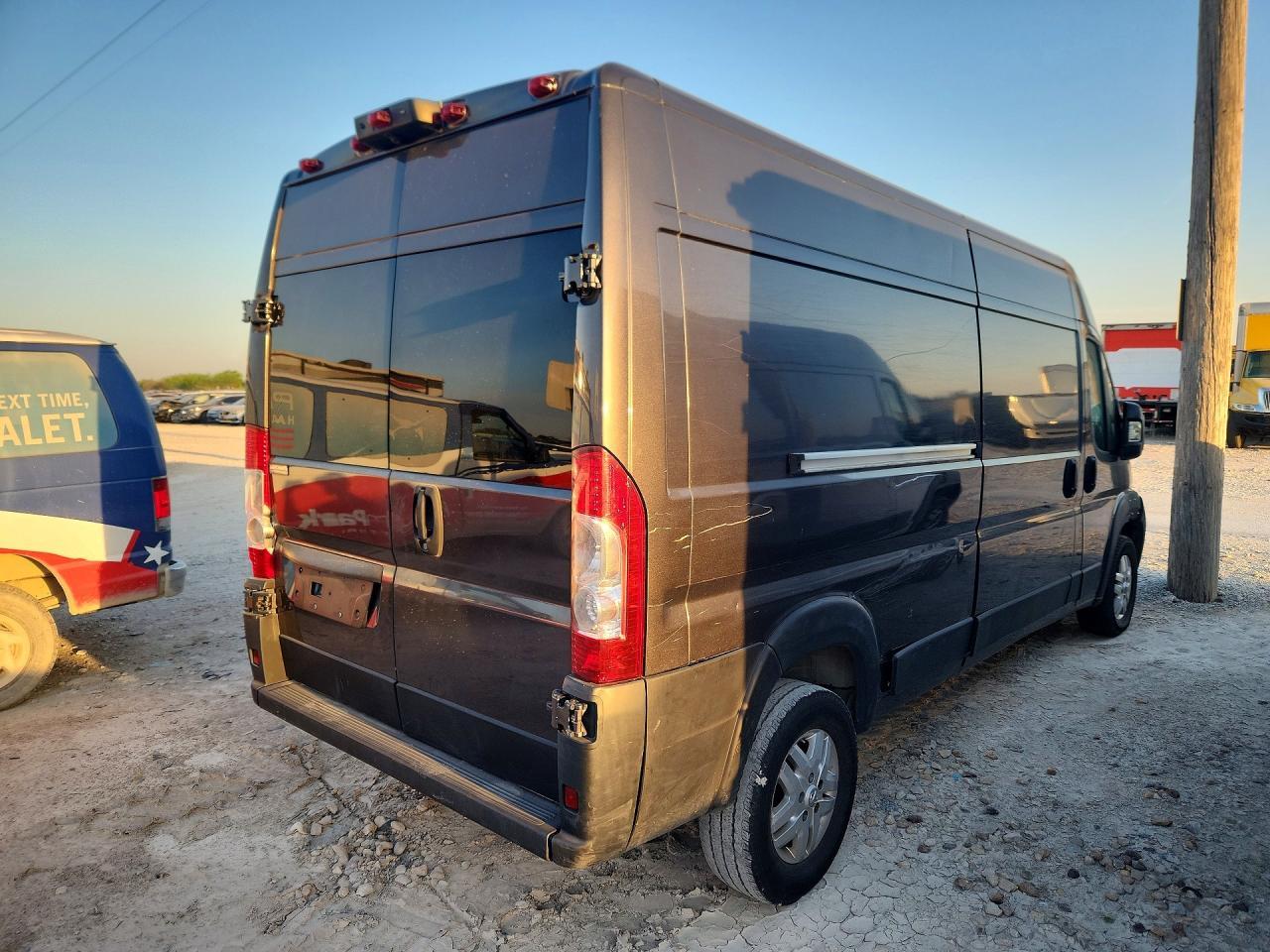 2019 Ram Promaster 2500 - Image 3