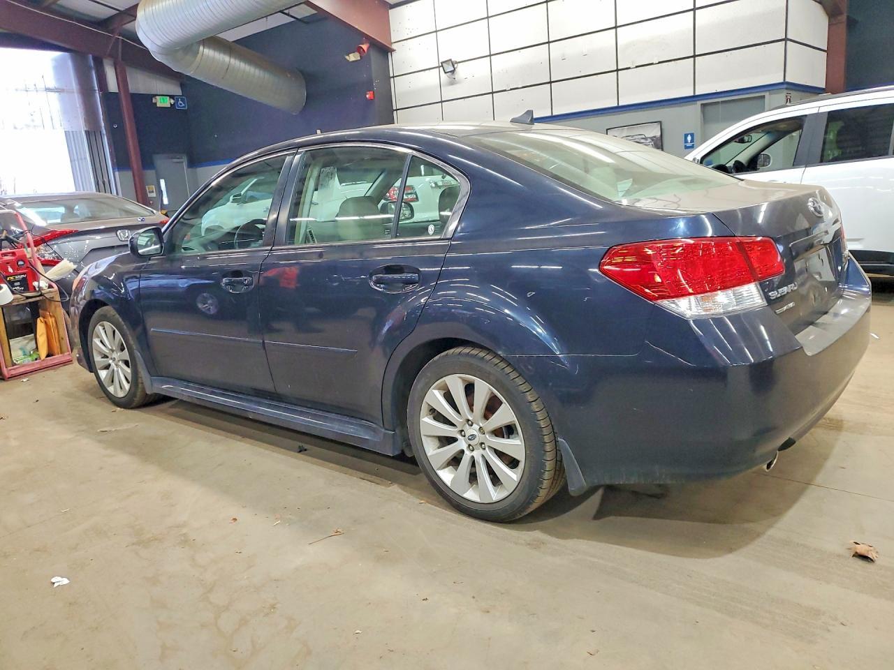 2012 Subaru Legacy 2.5I Limited - Image 2