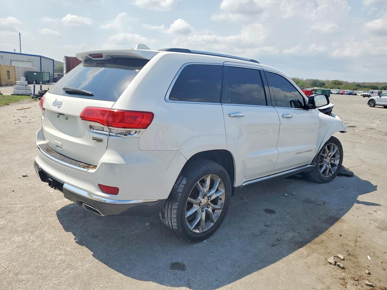2015 Jeep Grand Cherokee Summit - Фото 3